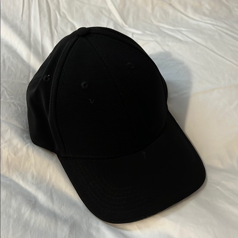 Black cap